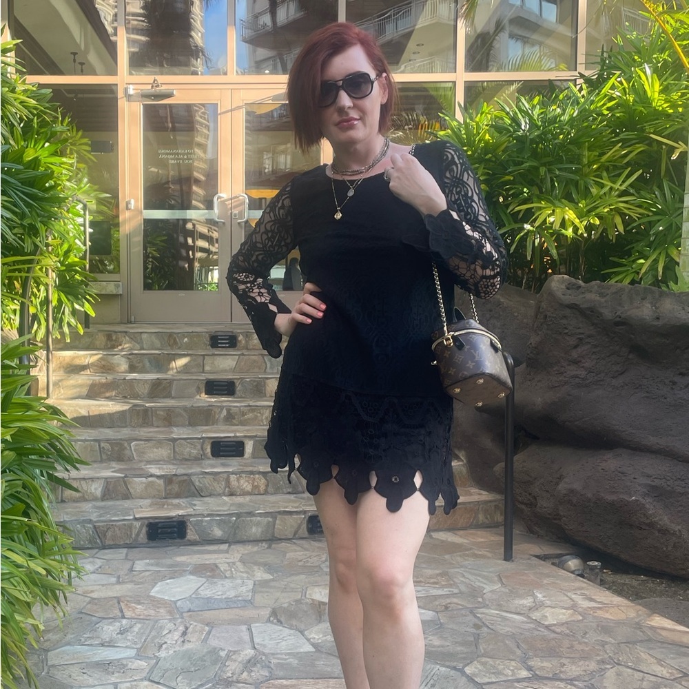 Black Lace Long Sleeve Dress mini dress Large Sans Souci Vacation - Picture 2 of 5